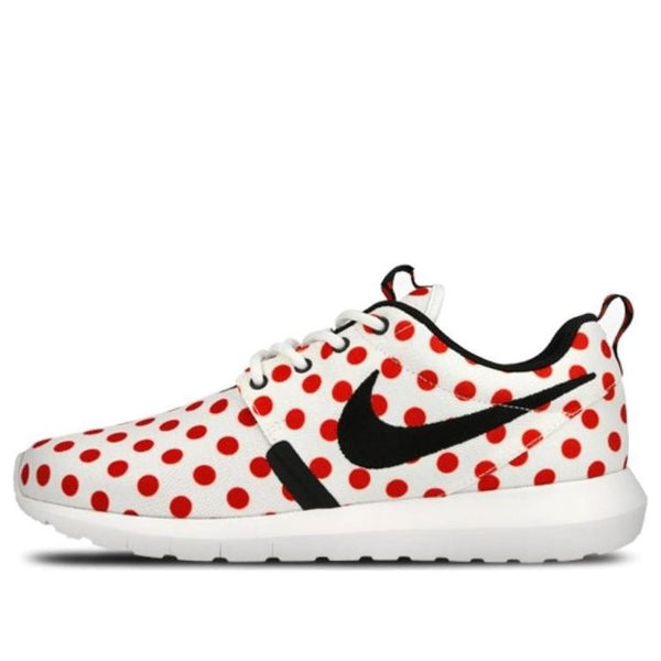 

Кроссовки rosherun nm qs Nike, белый