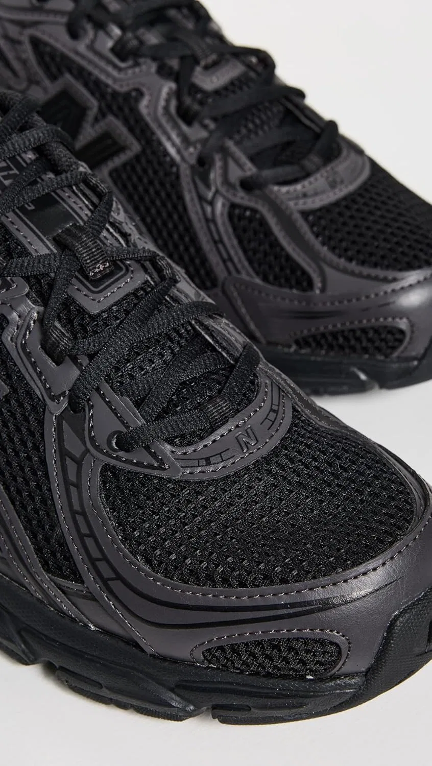 Кроссовки теннисные FuelCell 996 V4 New Balance, черный — фото 4