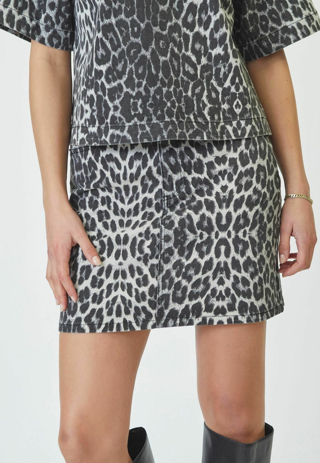 

Юбка-карандаш LeoCC - Mini skirt Co'couture, темно-серый