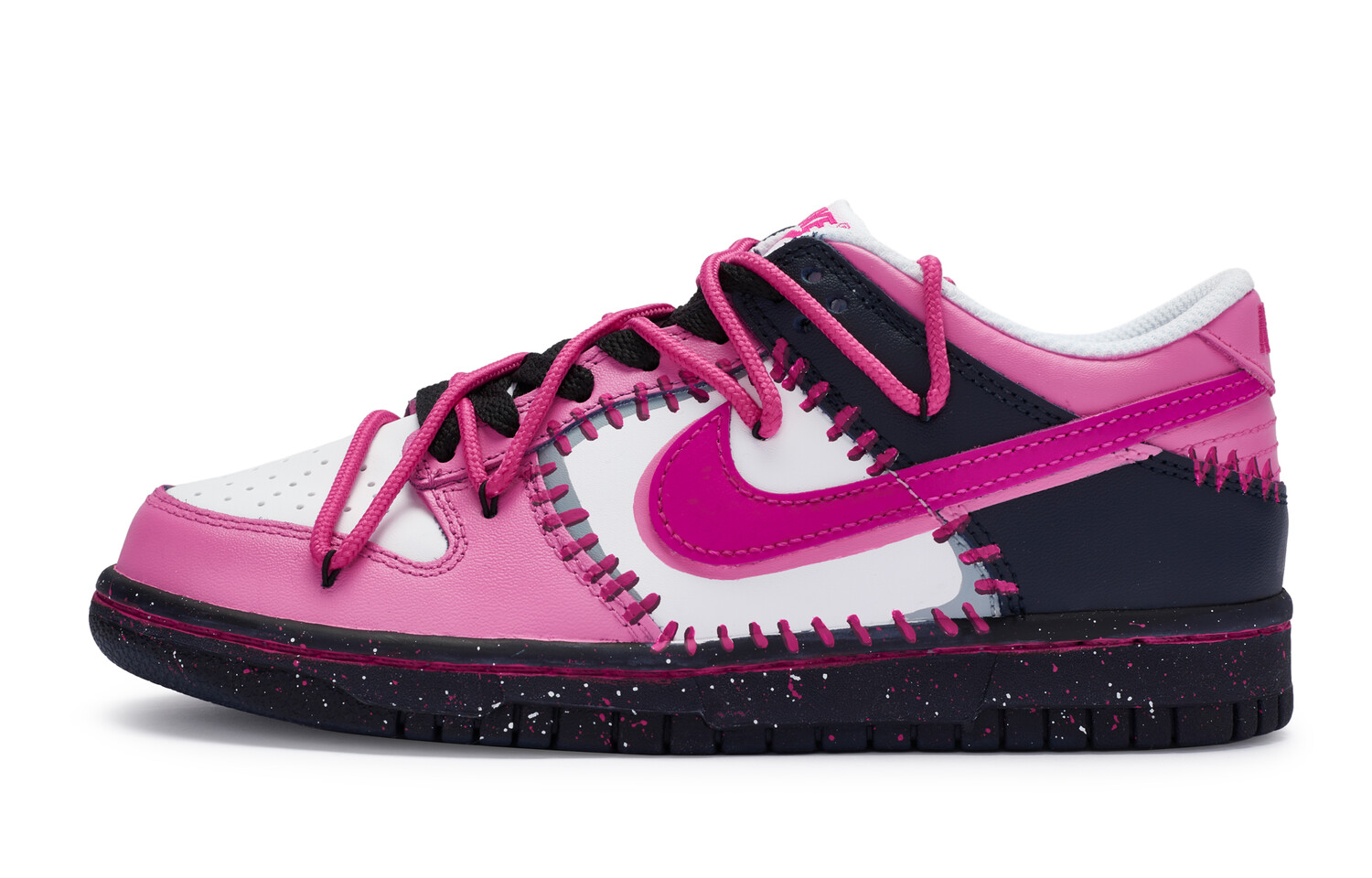 

Кроссовки Nike Dunk Skateboard Shoes Women's Low-Top Black White Pink