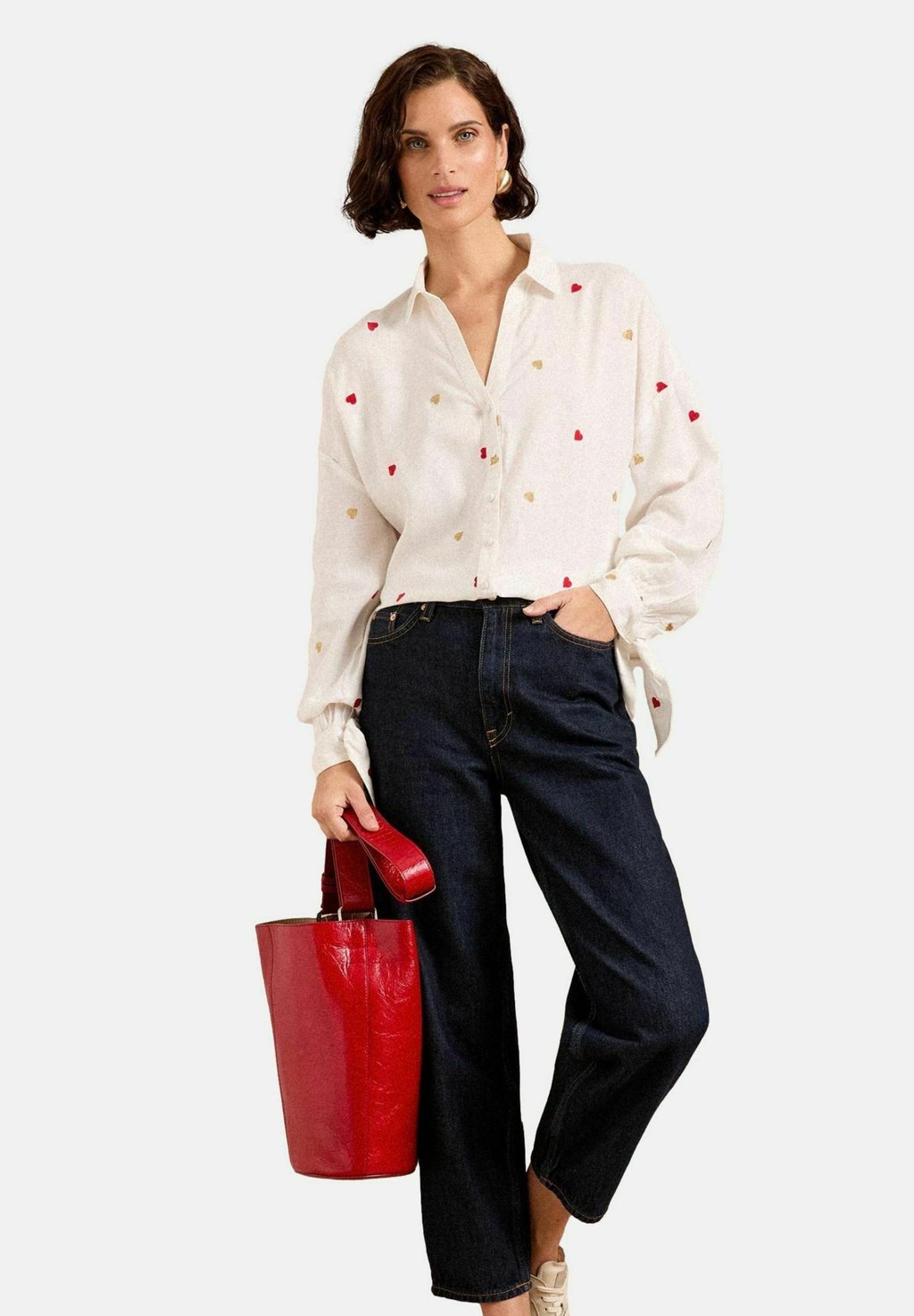 

Блузка на пуговицах LOVE & ROSES EMBROIDERED STRIPE TIE CUFF SHIRT, белый