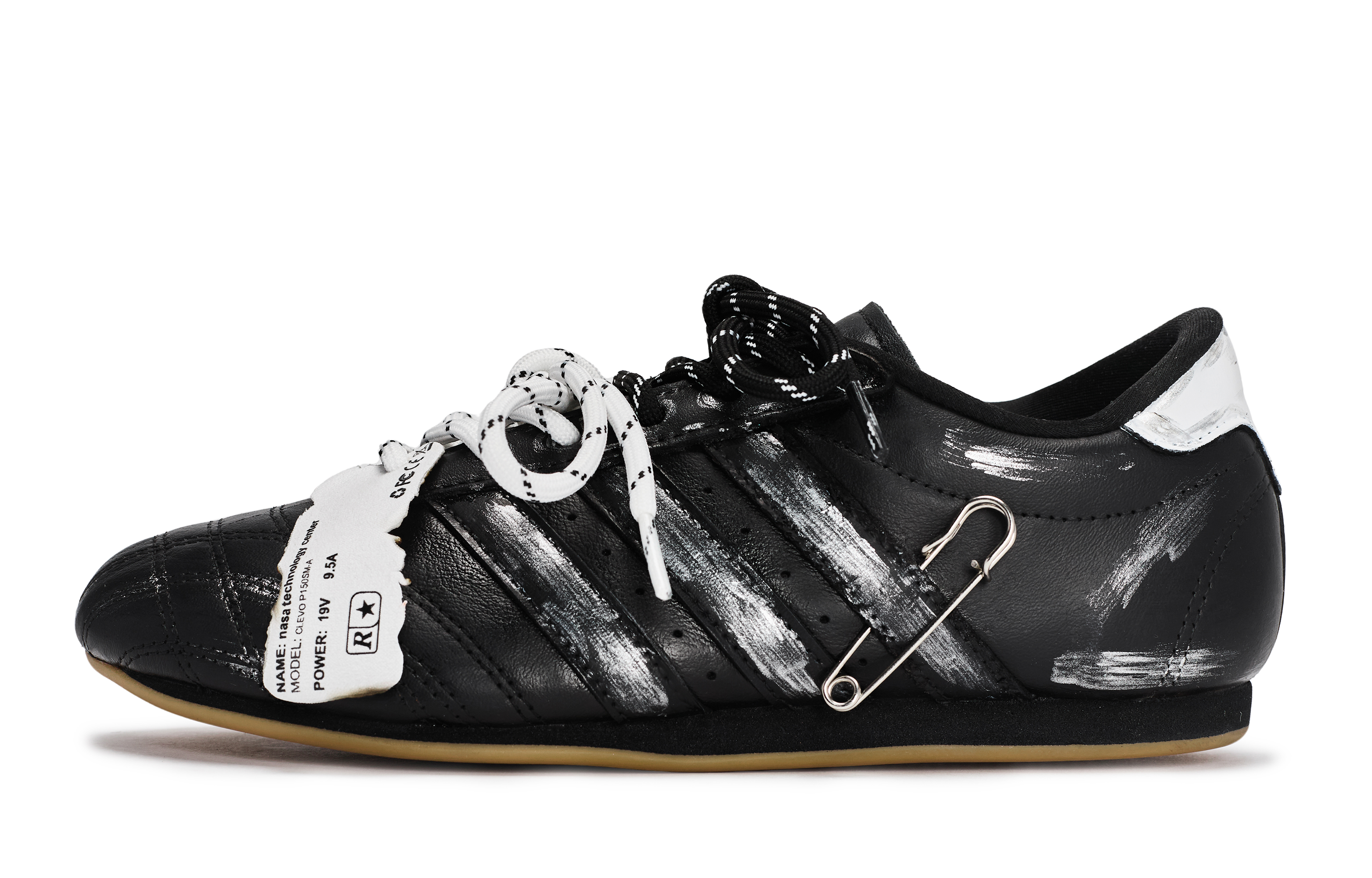 

Adidas Originals Taekwondo 811, коллекция Distressed Muse, низкие кроссовки для тренировок Unisex, черно-бело-серебристые