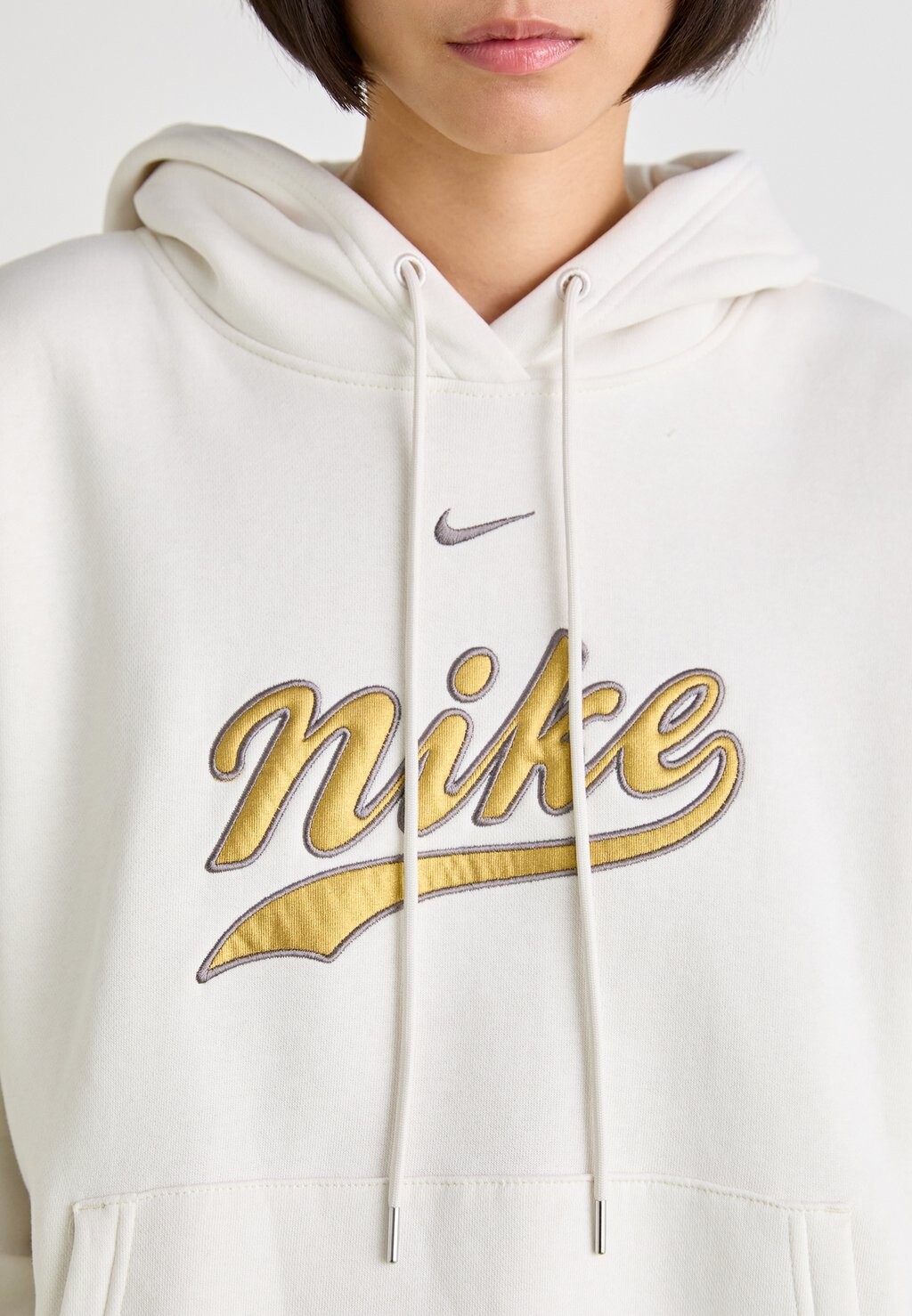 

Толстовка Nike Sportswear, молочный