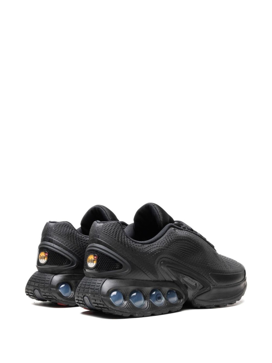 

Nike кроссовки Air Max Dn «Triple Black», черный
