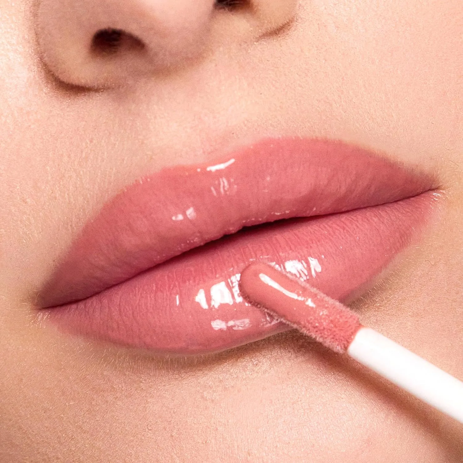 Блеск для губ Trish McEvoy Easy Lip Gloss, 3 мл / 0,10 жидкой унции, Gentle - Light Pink — фото 4