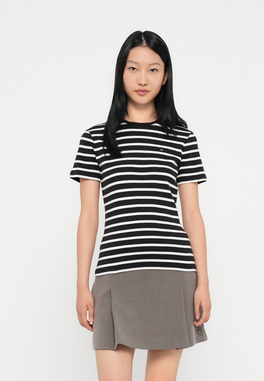 

Футболка Tommy Hilfiger SLIM CODY, Black/Ecru/Black, Черный, Футболка Tommy Hilfiger SLIM CODY, Black/Ecru/Black