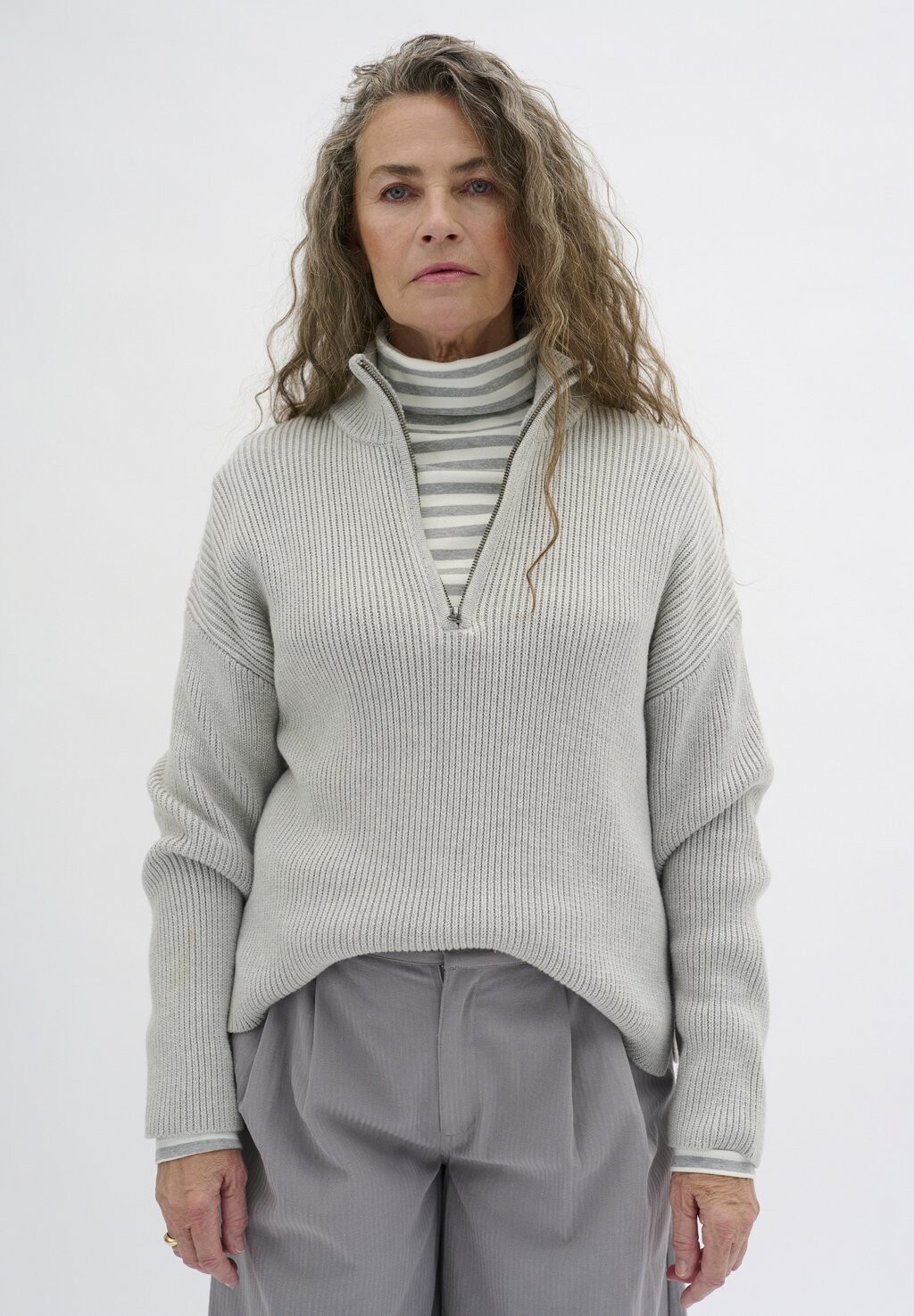 

Вязаный свитер ALLY My Essential Wardrobe, цвет light grey melange