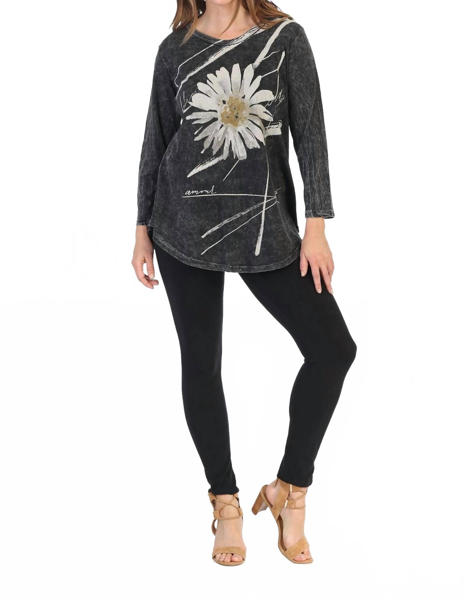 

Чит Чат Минерал Восх Коттон Топ в черном Jess & Jane