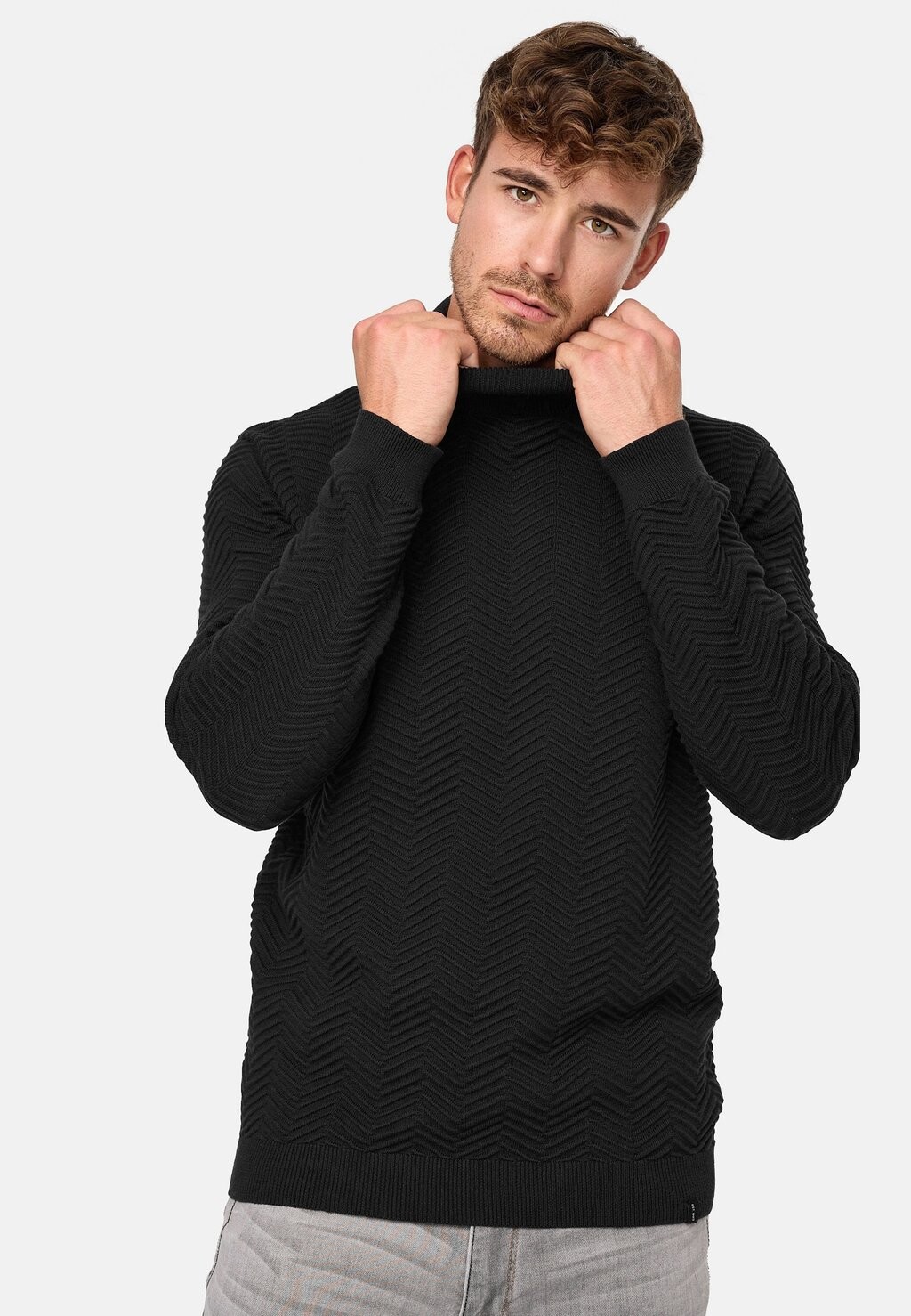 

Вязаный свитер INDICODE JEANS, цвет black