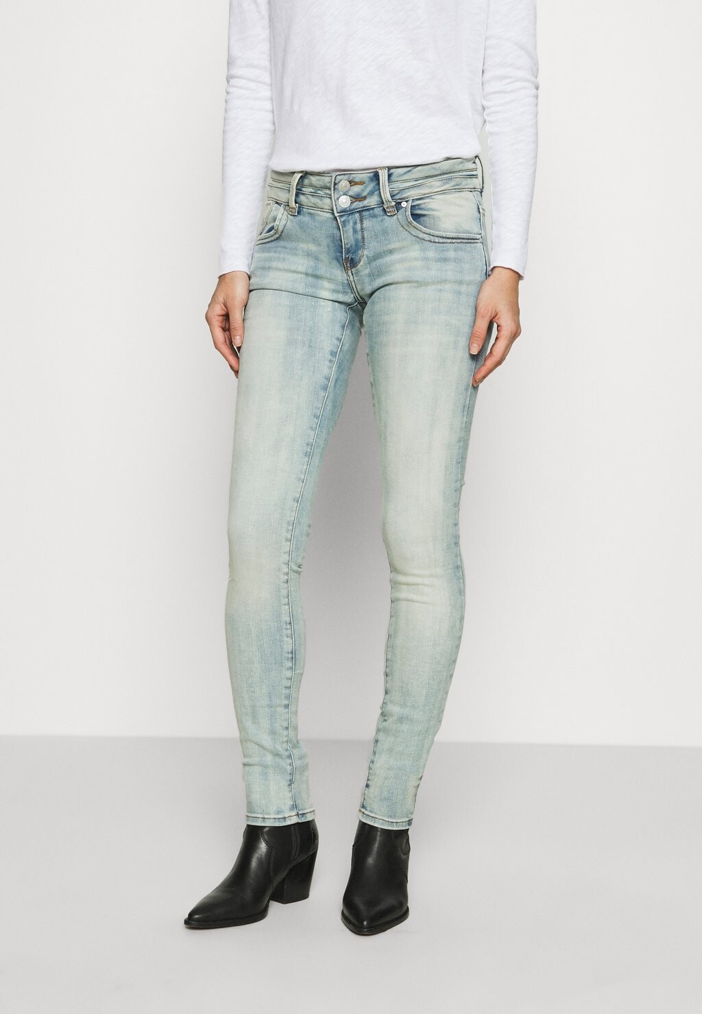 

Джинсы Skinny Fit Джинсы Skinny Fit LTB JULITA X INCA UNDAMAGED WASH LTB, цвет light blue