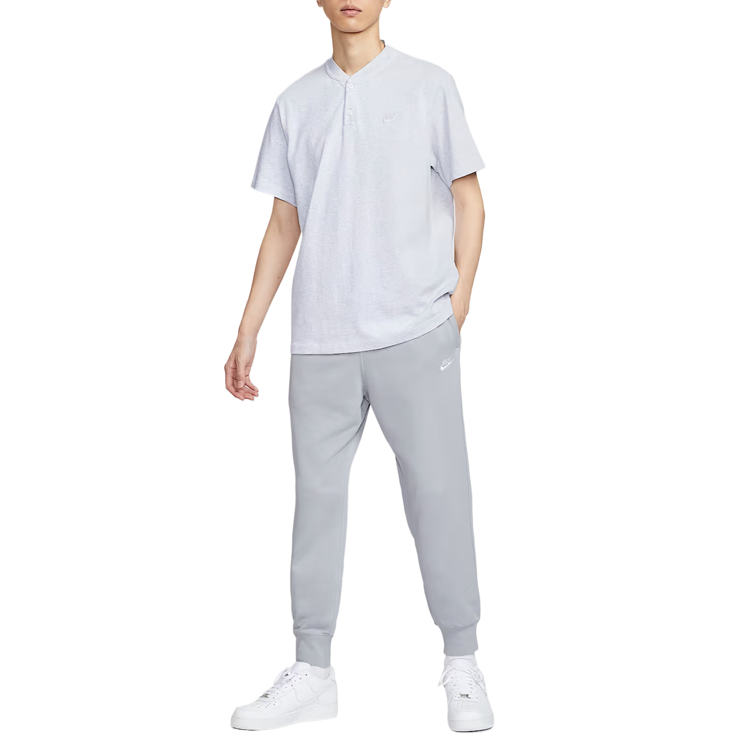 Nike Клубные повседневные брюки мужские Light Smoke Gray/Light Smoke Gray/White с умеренной манжетой — фото 4
