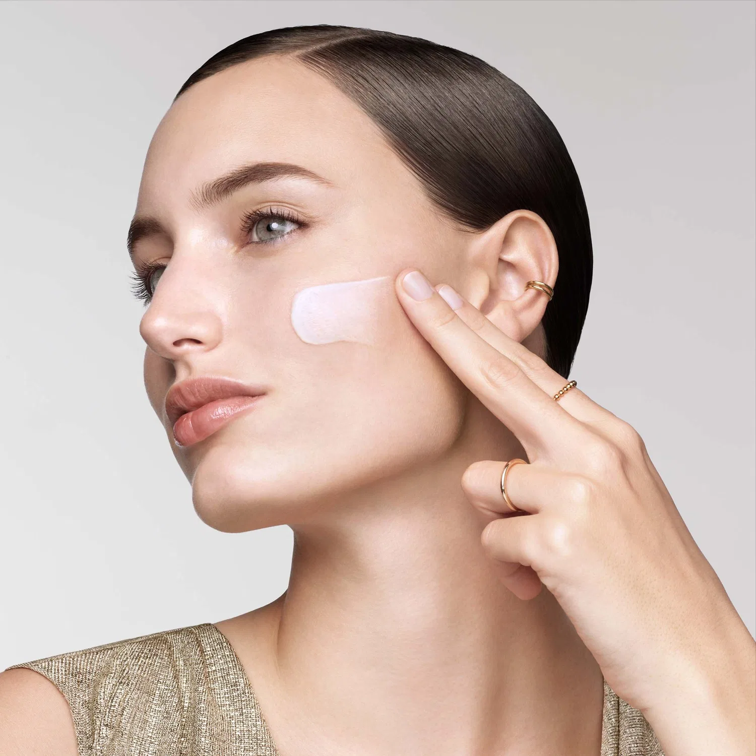 Крем для лица SPF LANCASTER Дневной для скульптурирования лица Golden Lift — фото 3