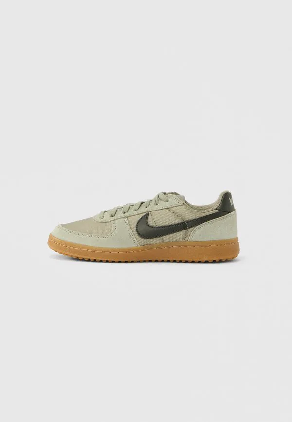 Полевые унисекс кроссовки Nike Sportswear, Army/Sequoia/Brown