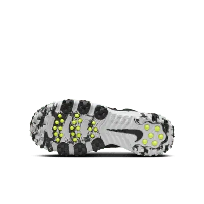 Бутсы Nike Future Field, цвет Black/Dark Smoke Grey/Volt/White — фото 2
