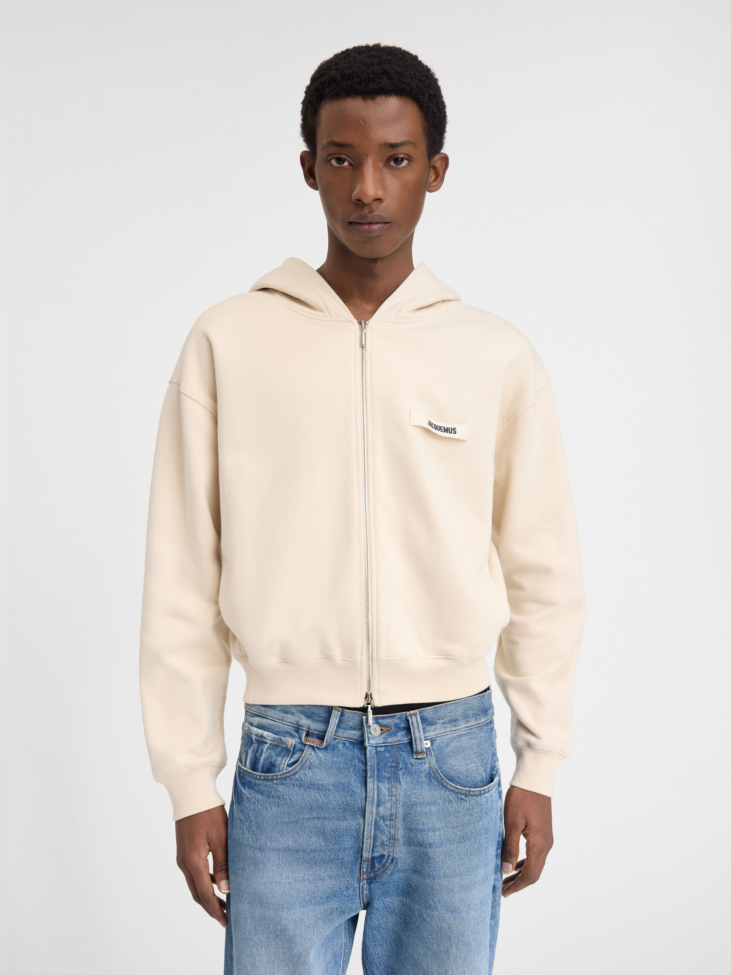 

Толстовка с капюшоном на молнии с логотипом Grosgrain JACQUEMUS The Gros Grain zipped hoodie, бежевый