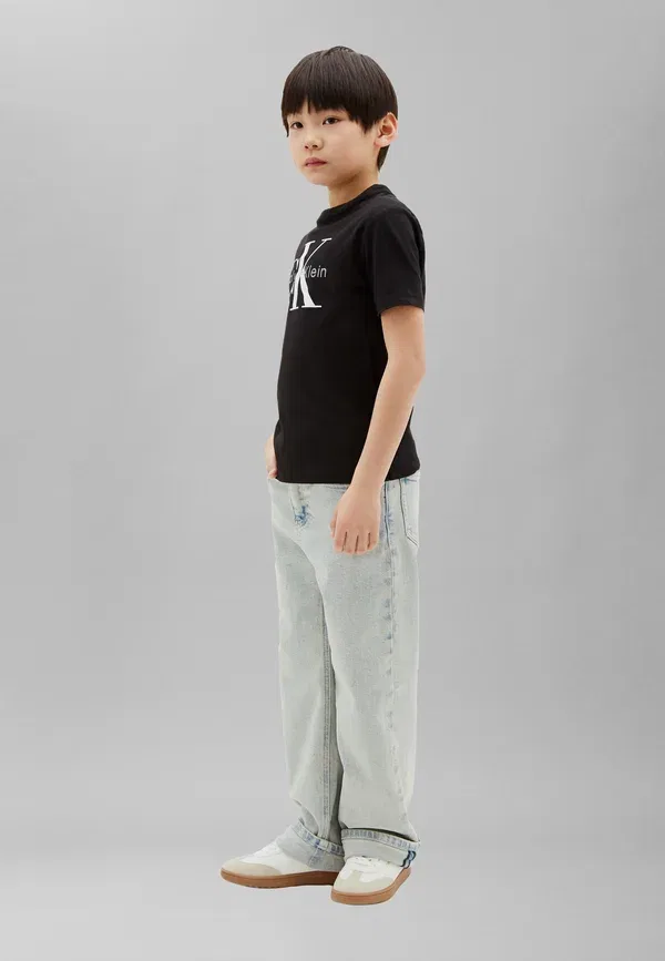 Футболка Calvin Klein Jeans, цвет черный — фото 3