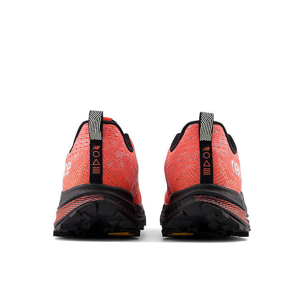 Кроссовки fuelcell supercomp trail New Balance, черный — фото 4
