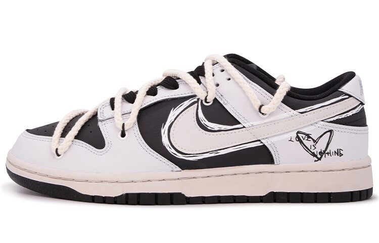 

Кроссовки Nike Dunk, белый