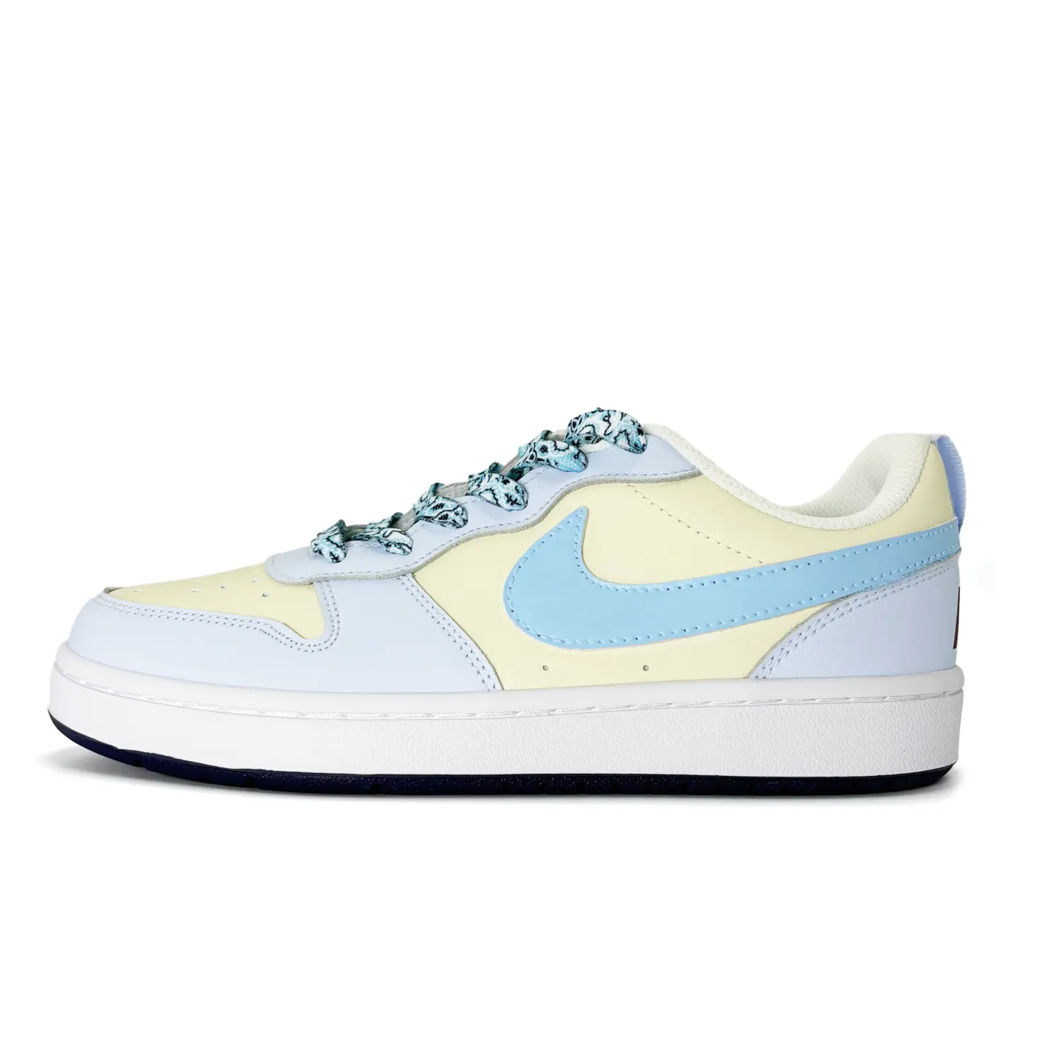 

Кроссовки Nike Court Borough Kids' Skateboarding Shoes Grade School, светло-голубой