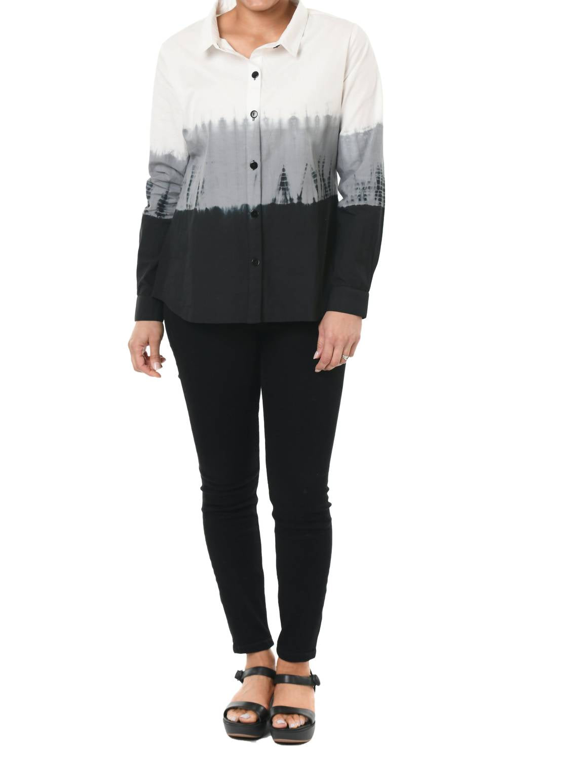 

Блузка Brynn на пуговицах в градиенте устричного оттенка Tulip Clothing, Oystershell Ombre