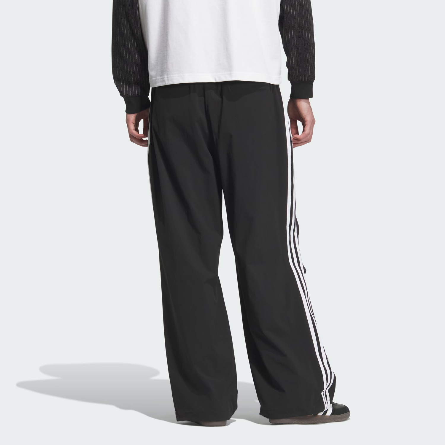 Спортивные штаны Parachute мужские Adidas Originals, черный — фото 3