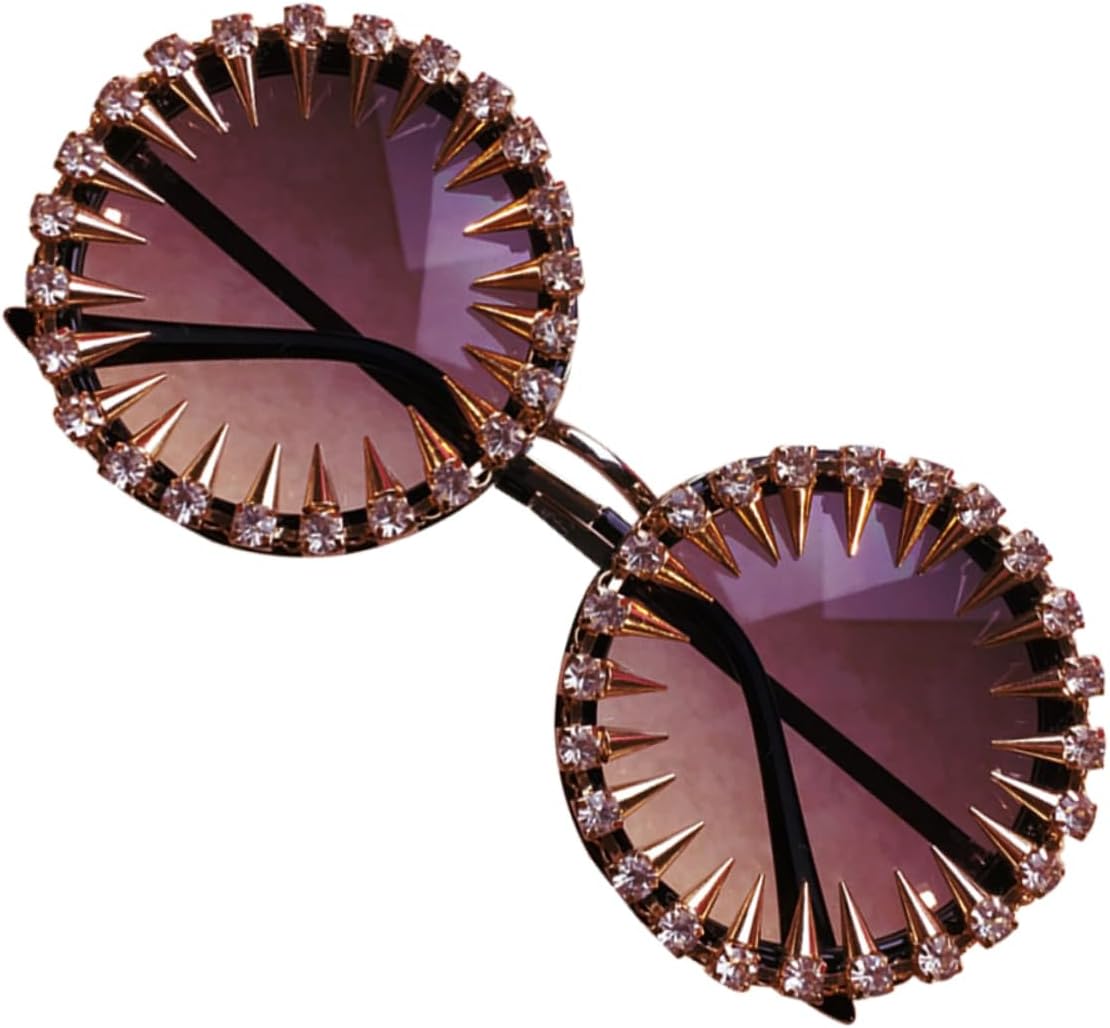 

1 комплект ретро-солнцезащитных очков с заклепками для женщин. Уникальные очки для вечеринок. Модный аксессуар для фестивалей и праздников. Легкий и удобный дизайн Healeved, Black