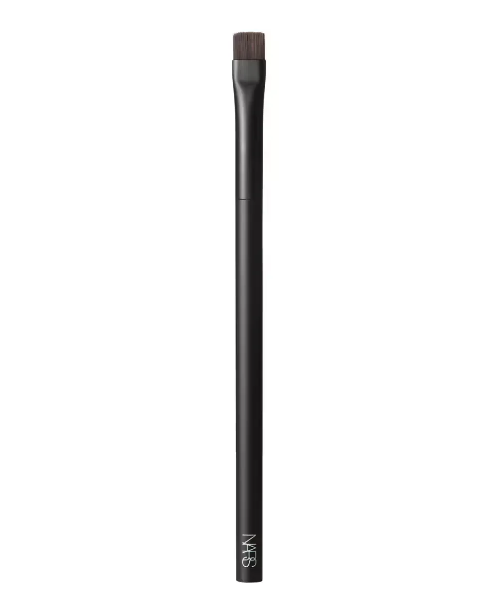 Кисть для прокрашивания линии глаз Push Eyeliner Brush № 26 Nars