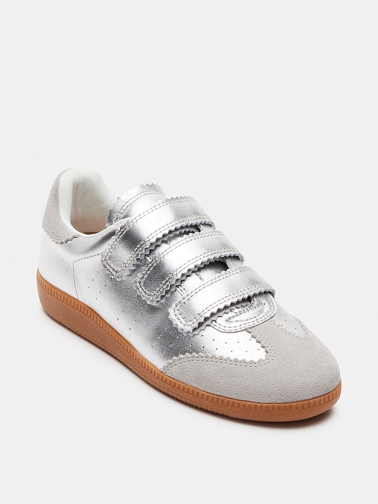 Кроссовки Momentum Steve Madden, серебряный