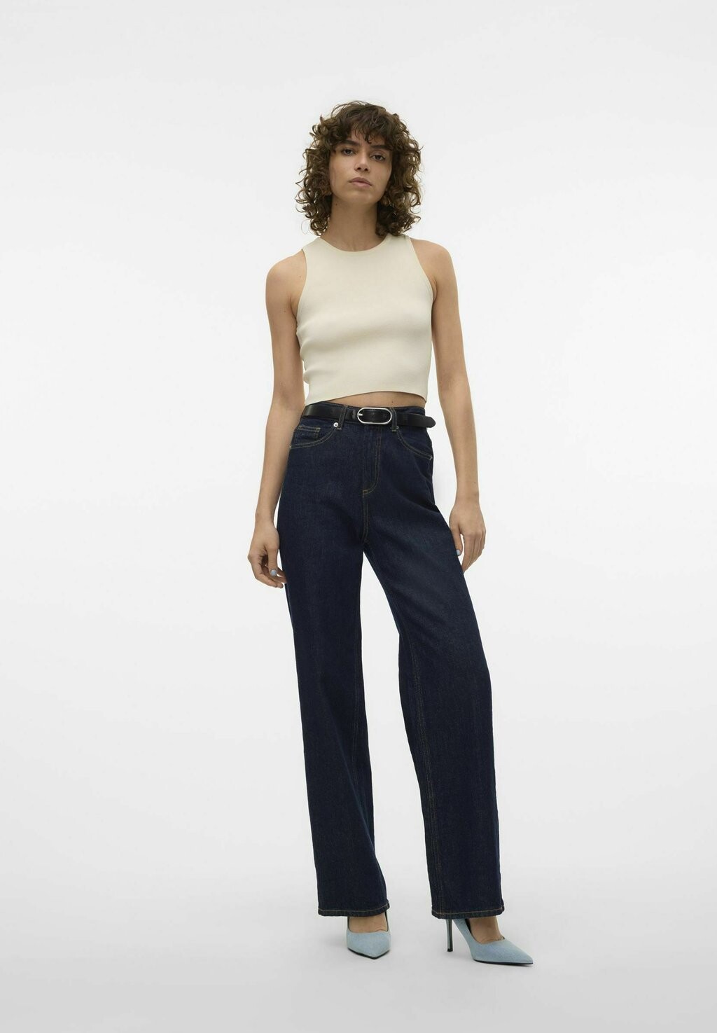 

Топ Vero Moda, эгг-ног Ginny O-Neck Noos