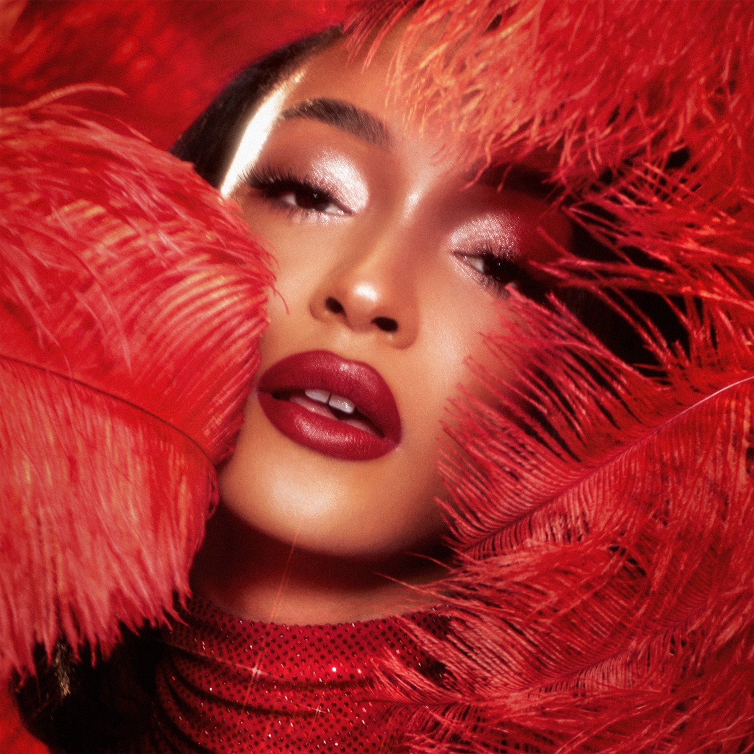 Помада Charlotte Tilbury Matte Revolution, Cinematic Red, 3,5 гр — фото 2
