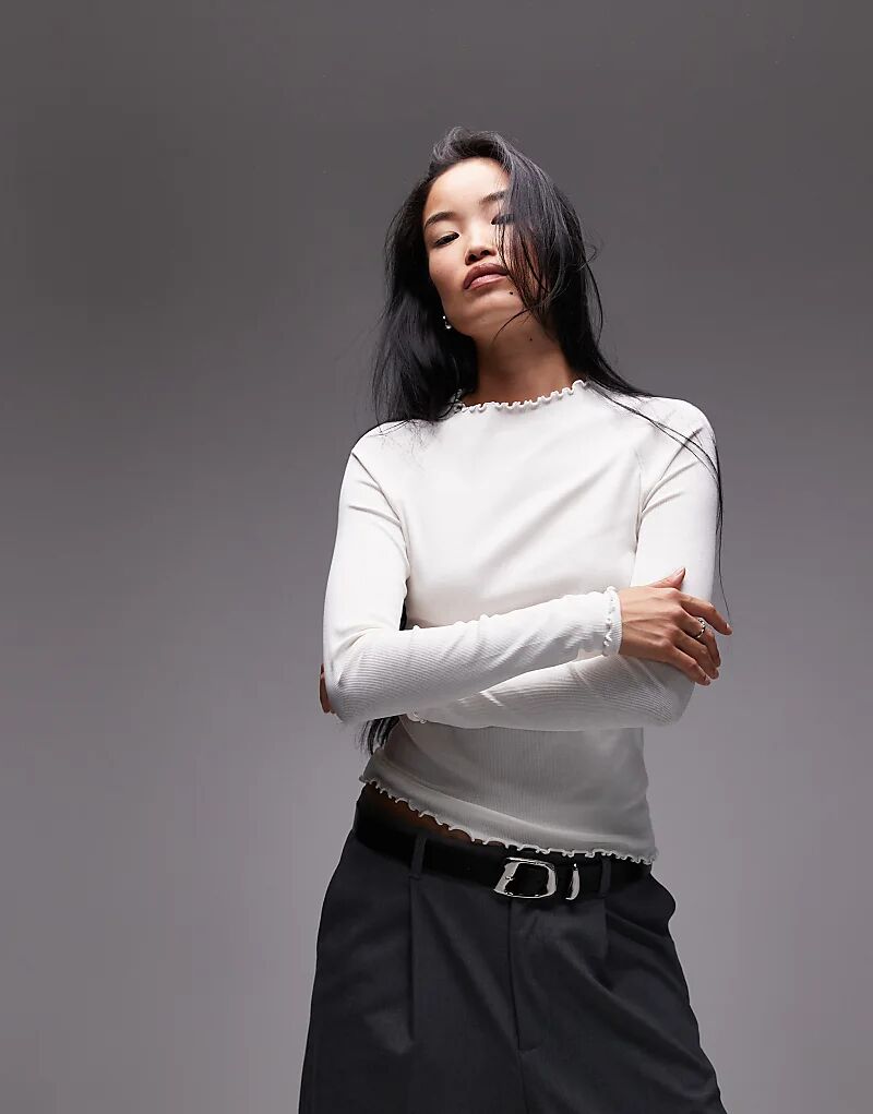 

Трикотажный топ ARKET с высоким воротом и рукавами реглан, выполненными челночным стежком, белого цвета