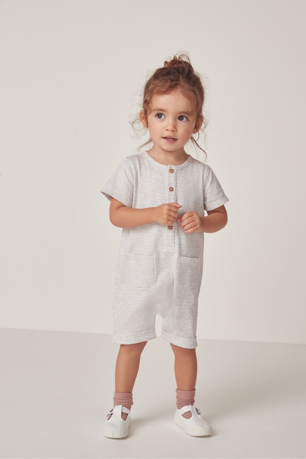 

Комбинезон в полоску из джерси из органического хлопка The White Company, серый
