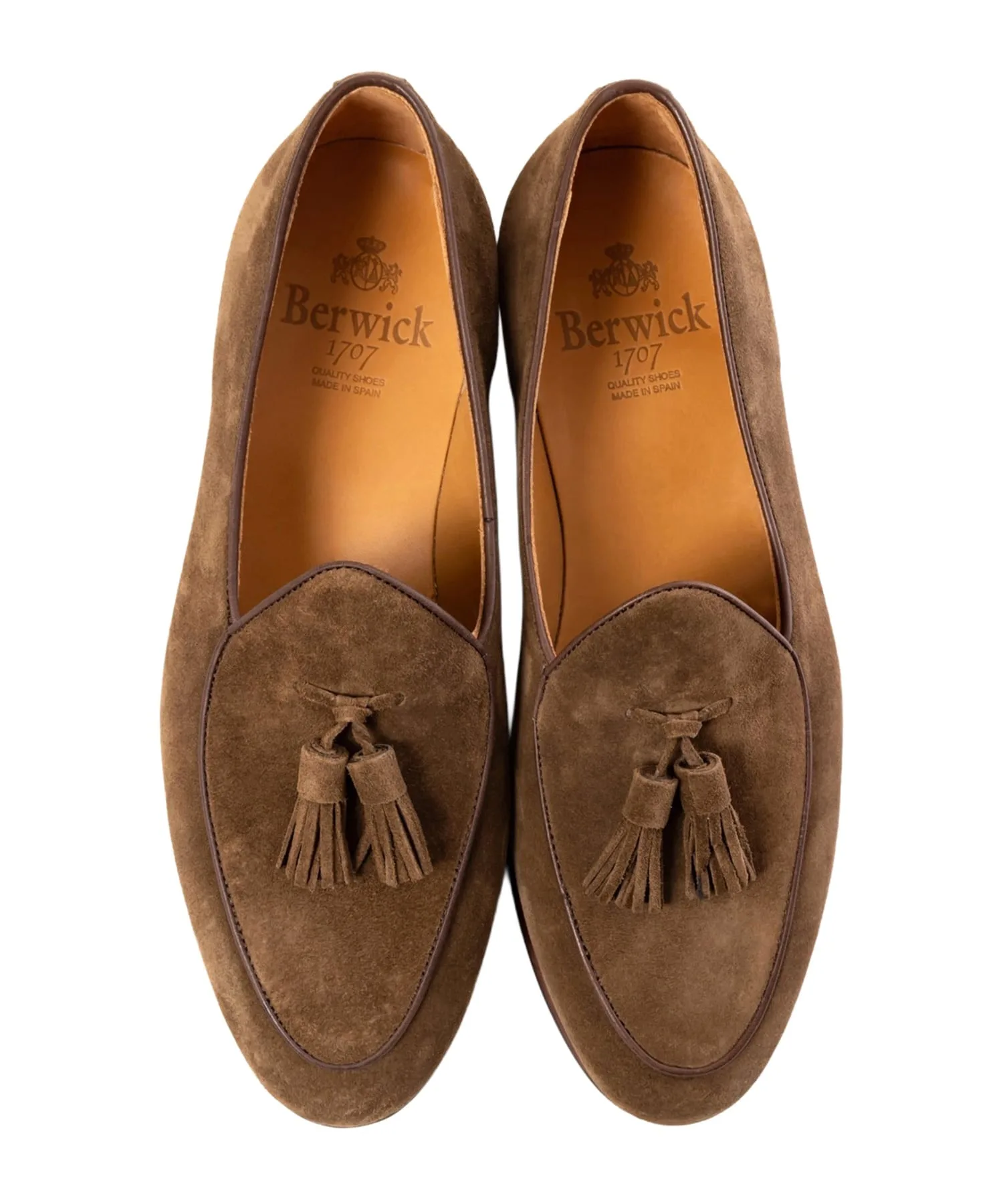 Лоферы с кисточками Berwick1707, Light Brown — фото 4