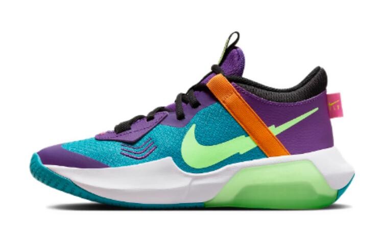 

Баскетбольные кроссовки Nike Air Zoom Crossover Kids для детей