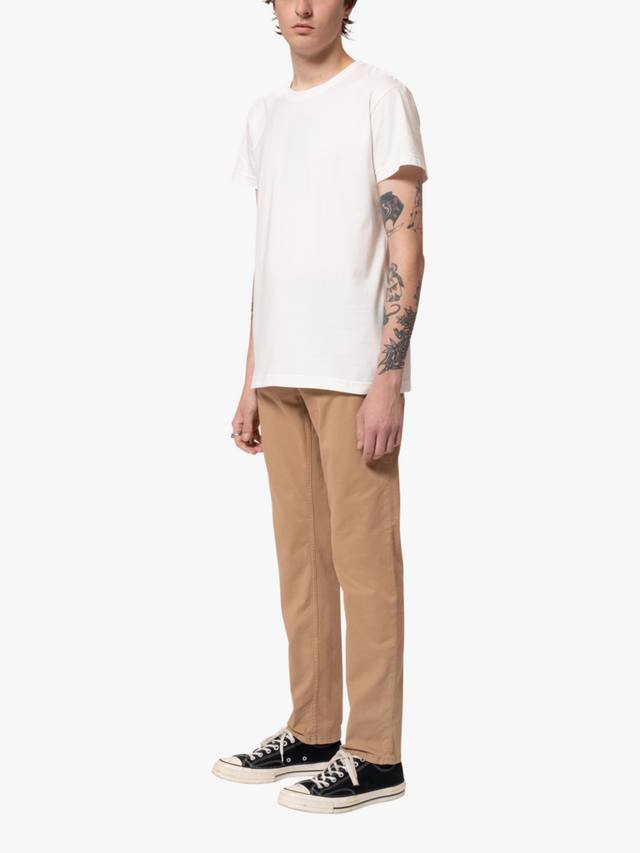 

Легкие брюки-чиносы alvin slim fit Nudie Jeans, бежевый