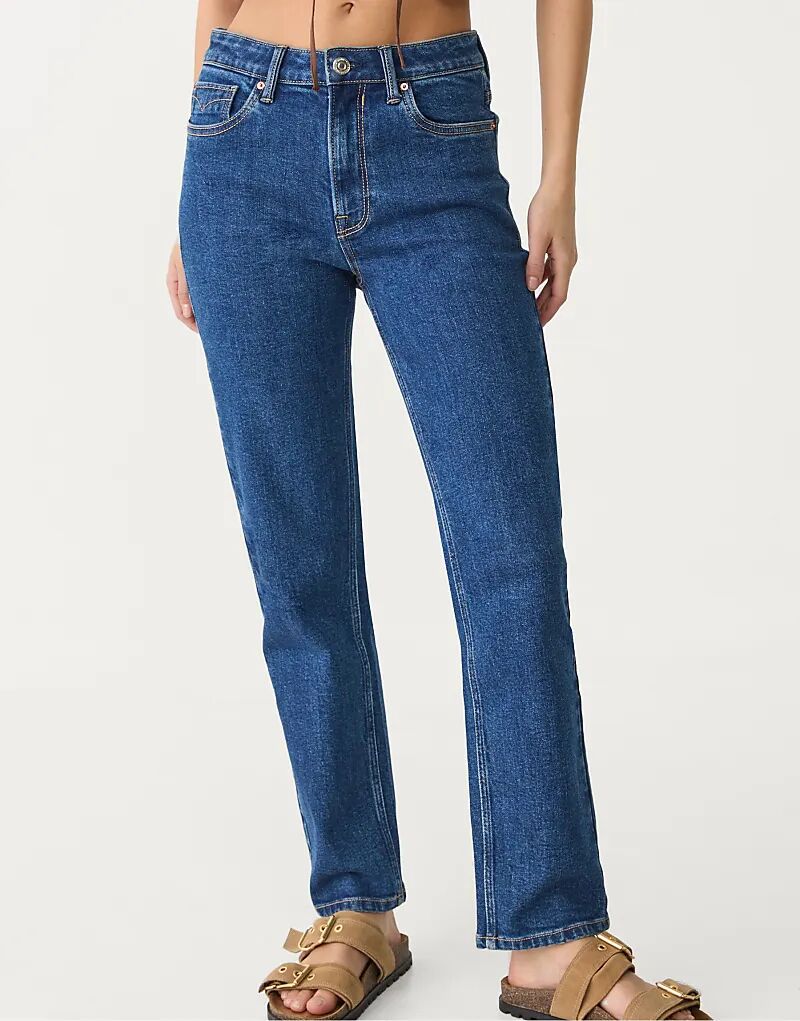 

Джинсы Stradivarius 1465 mom-slim fit из денима синего цвета