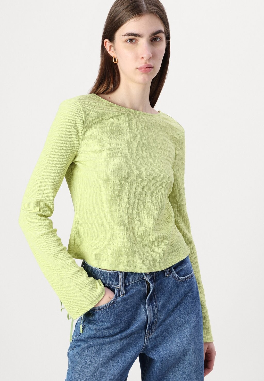 

Топ с длинными рукавами LONG SLEEVED WITH BOW CLOSINGS Even&Odd, светло-зеленый