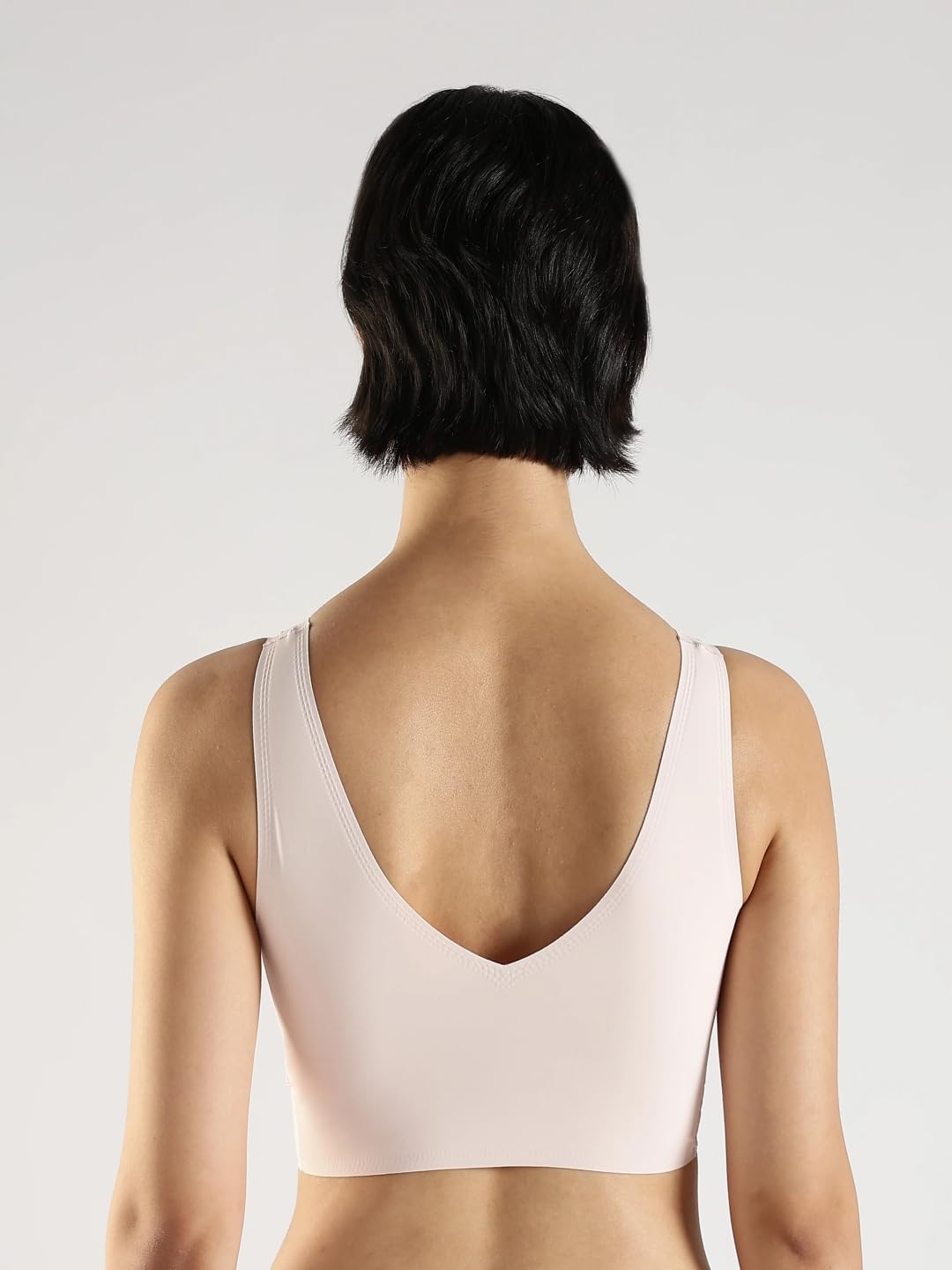 Бюстгальтер-бралетт Calvin Klein Womens Invisibles Comfort Seamless с легкой подкладкой и V-образным вырезом, Nymph'S Thigh — фото 3
