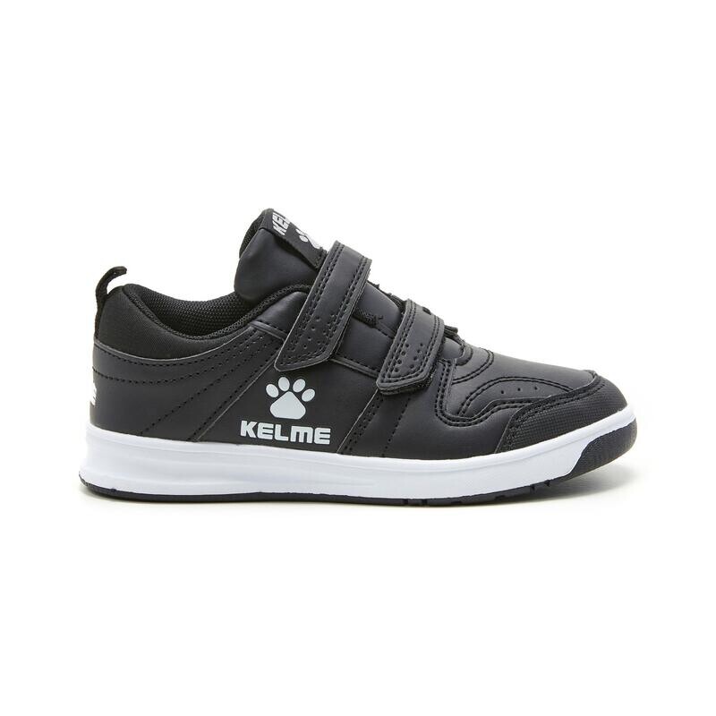 

Детские кроссовки Kelme Comba