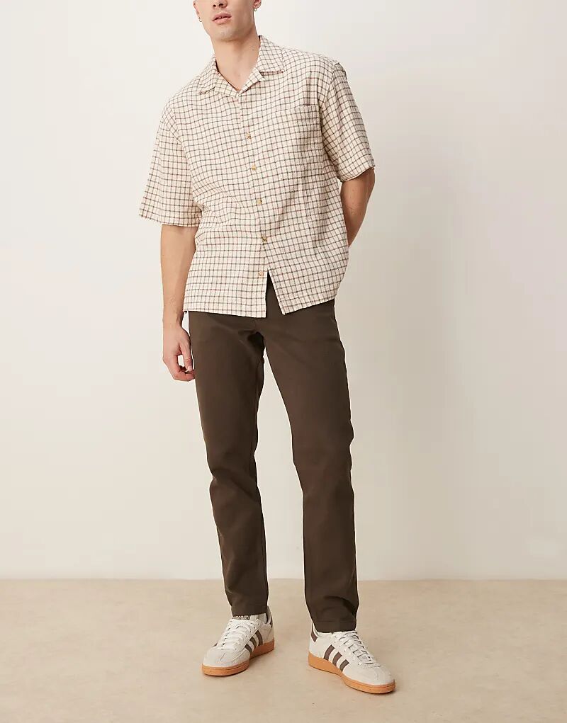 

Зауженные брюки-чиносы ASOS DESIGN коричневого цвета