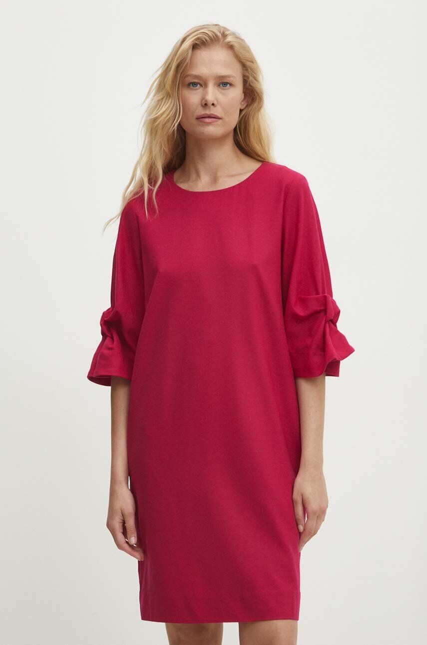 

Шерстяное платье Answear Lab, розовый