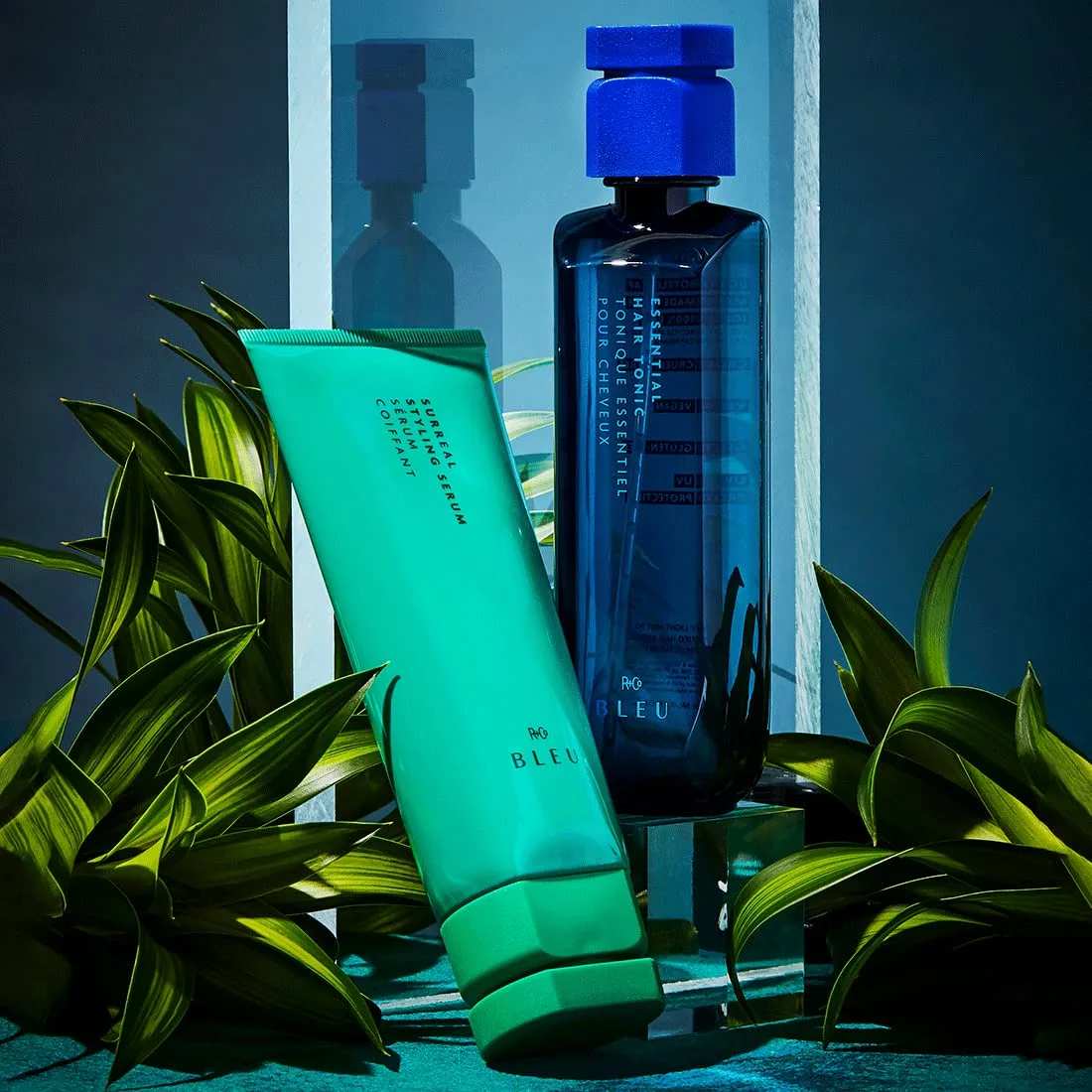 Сыворотка для укладки волос R+Co BLEU Surreal | Гибкий контроль, мягкость, объем и блеск | Веганский продукт, экологичность и не тестируется на животных | 140 мл 141.75 г (1 шт.) — фото 4