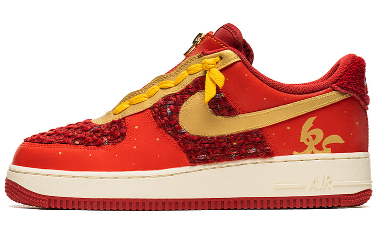 

Кроссовки Nike Air Force 1 Skateboard Shoes Men Mid-Top Red Gold