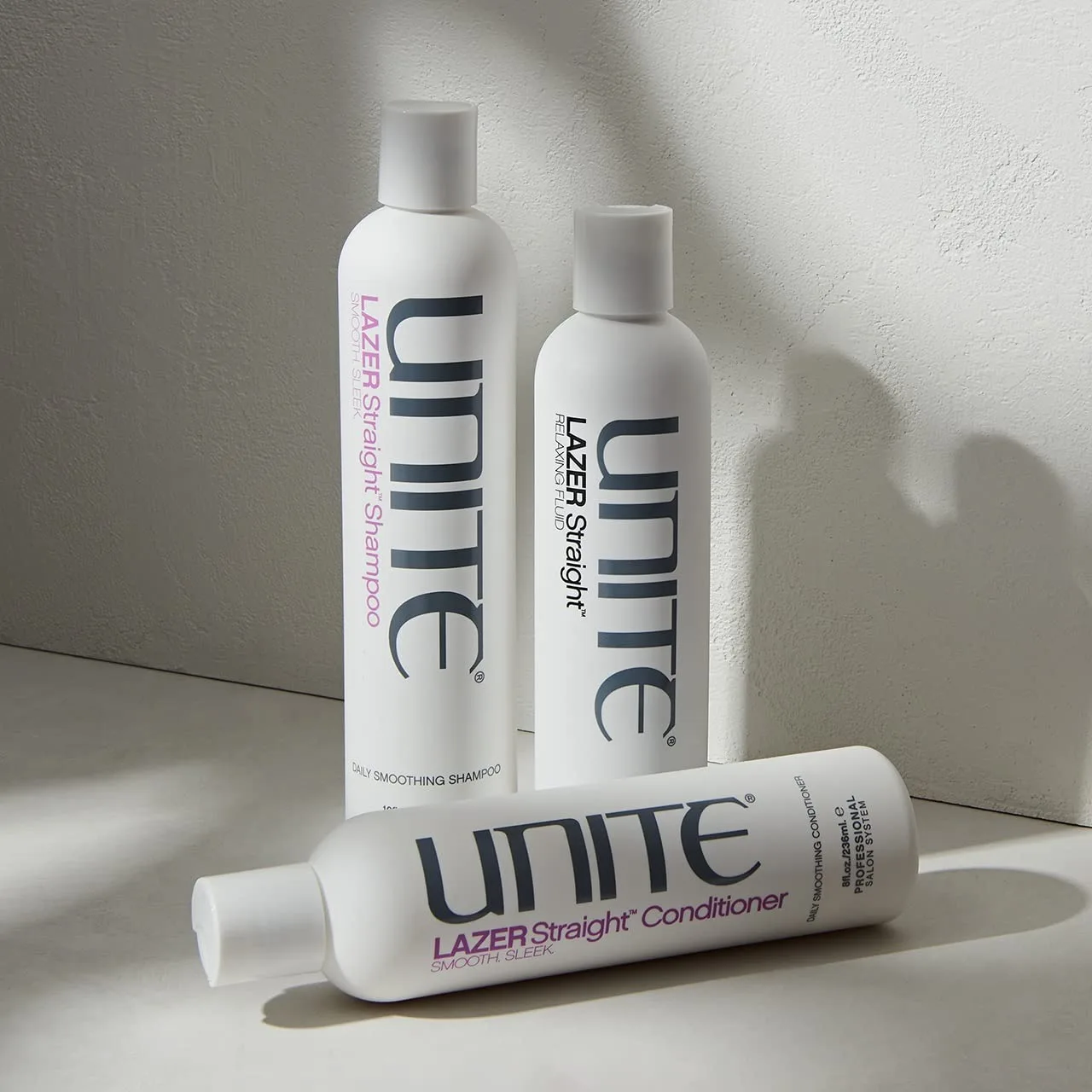 Шампунь UNITE Hair - LAZER Straight - разглаживающее средство для укрощения пушистости и контроля непослушных волос - для густых и жестких волос - 283 мл — фото 4