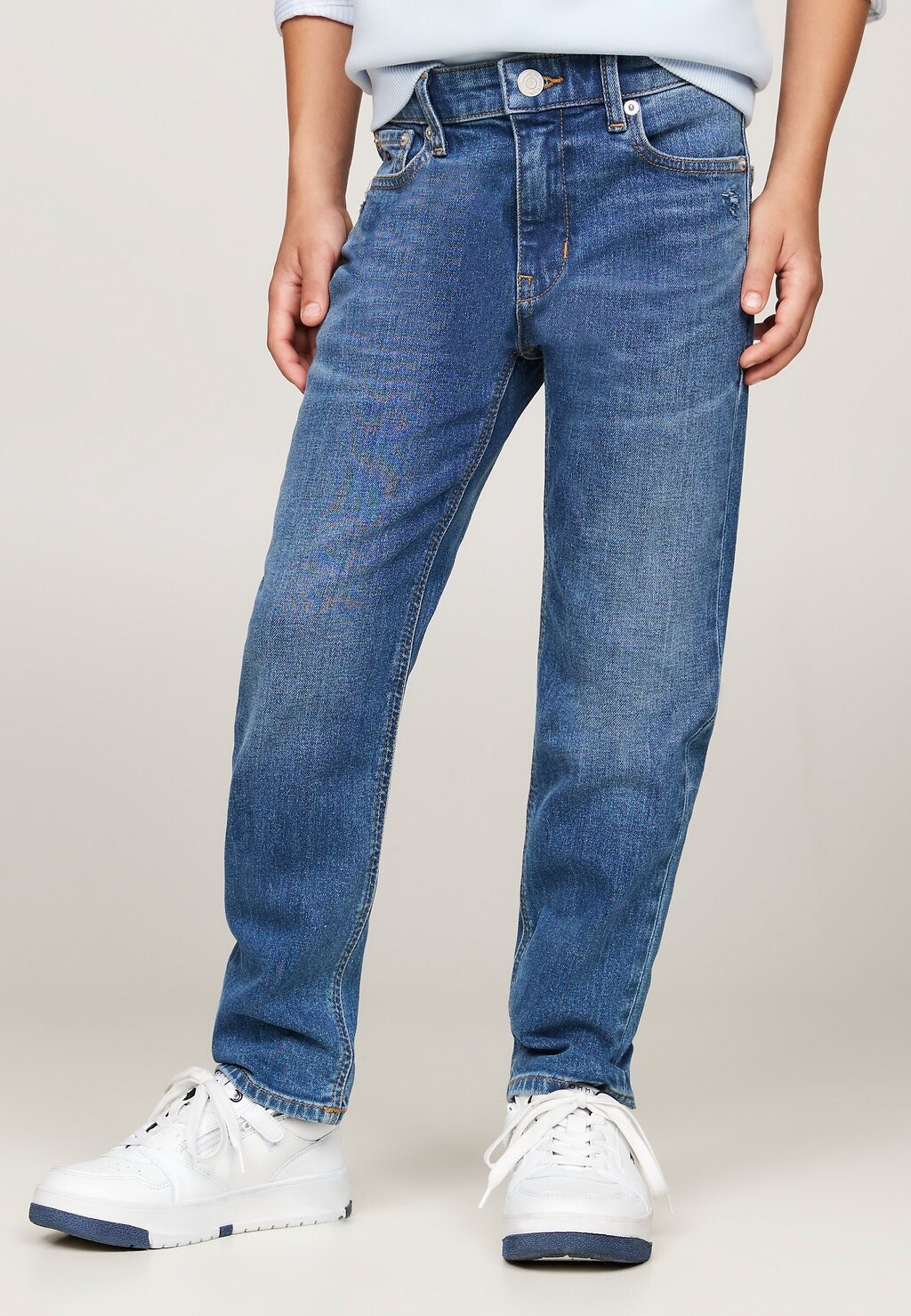 

Джинсы облегающего кроя SKATER MID WASH Tommy Hilfiger, синий