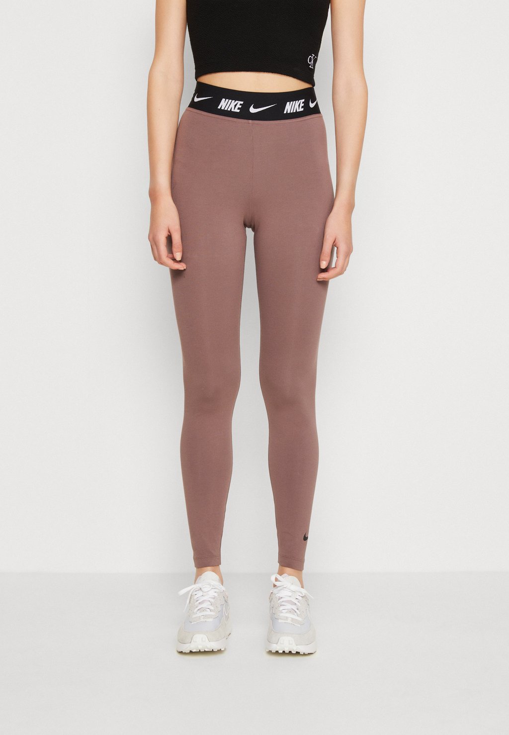 

Леггинсы W NSW CLUB HW LGGNG Nike Sportswear, черный