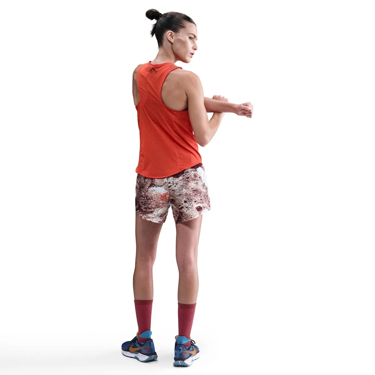 Женская майка Trail Dfadv Singlet Nike, оранжевый — фото 2