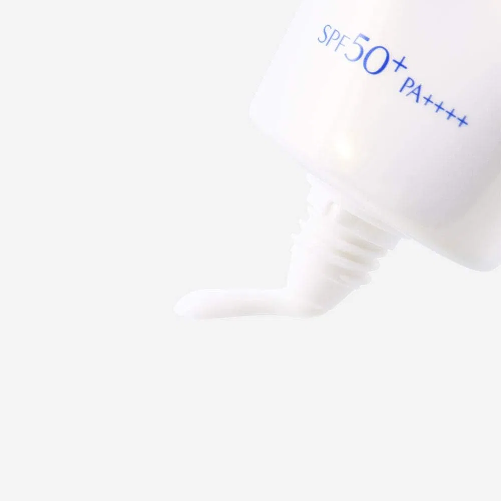 Солнцезащитный крем Skin Aqua UV Super Moisture Essence Serum SPF50+ PA++++ 80 г — фото 3