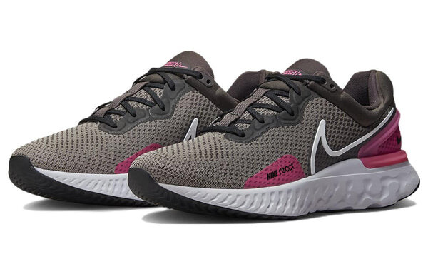 Кроссовки Nike React Miler 3 Road Running Shoes 'Medium Ash', цвет medium ash/white-hyper pink-black — фото 3