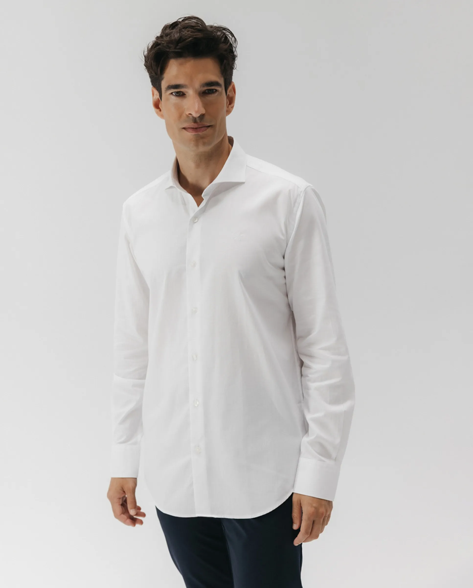 

Мужская рубашка из однотонной ткани оксфорд с итальянским воротником El Pulpo, белый